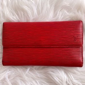 Louis Vuitton Epi trifold wallet